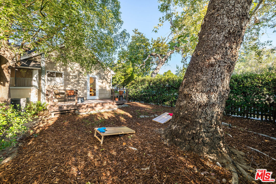 4740 Denny Ave, Toluca Lake