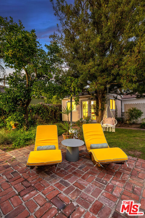 4740 Denny Ave, Toluca Lake