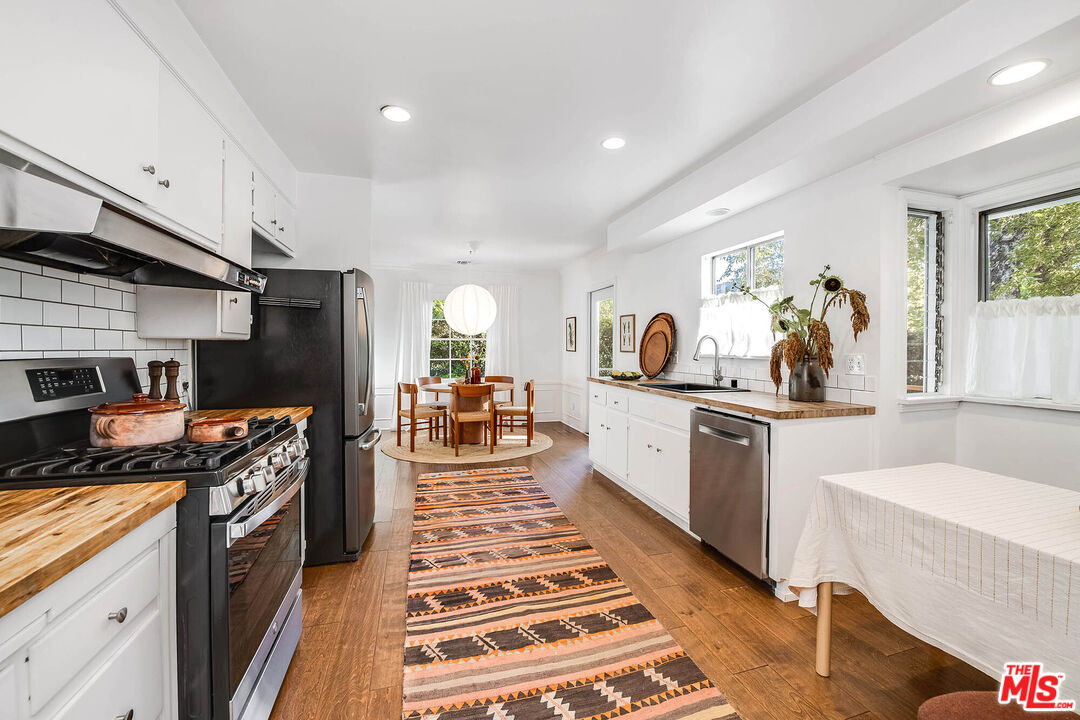 4740 Denny Ave, Toluca Lake