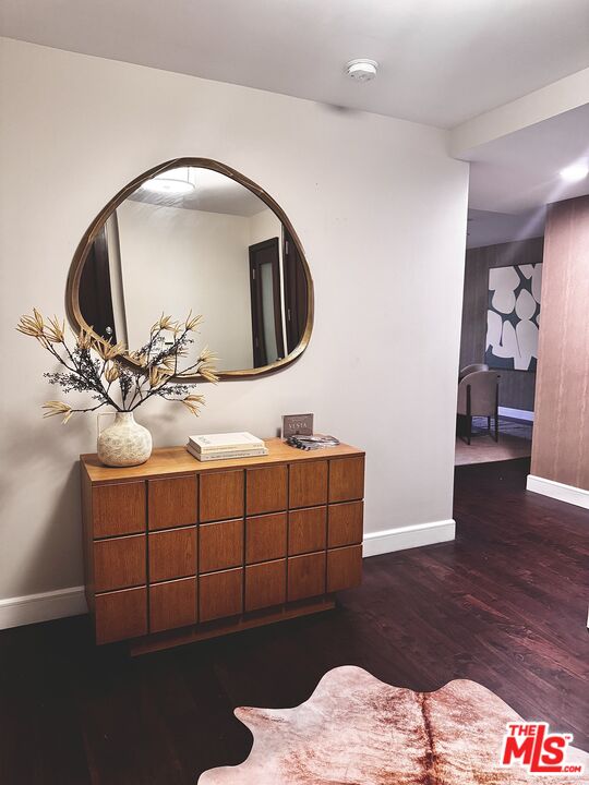 447 N Doheny Dr Unit: 101, Beverly Hills