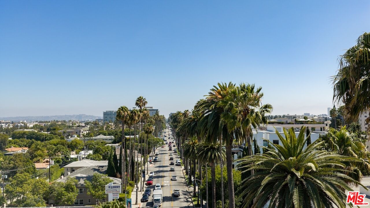 447 N Doheny Dr Unit: 101, Beverly Hills