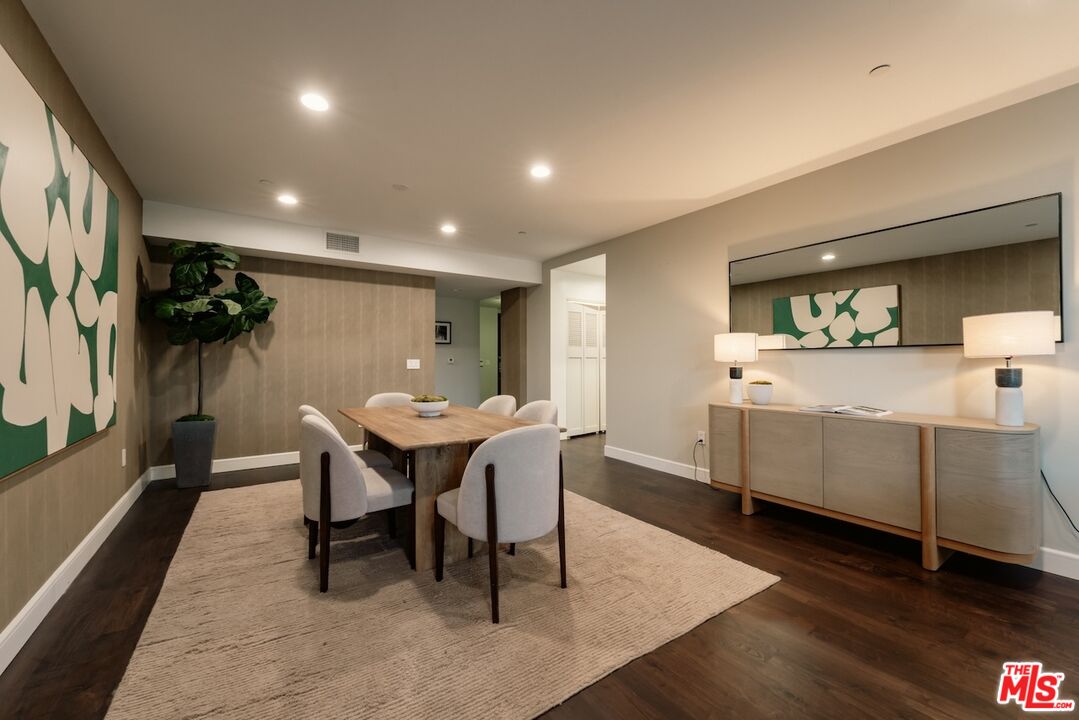 447 N Doheny Dr Unit: 101, Beverly Hills