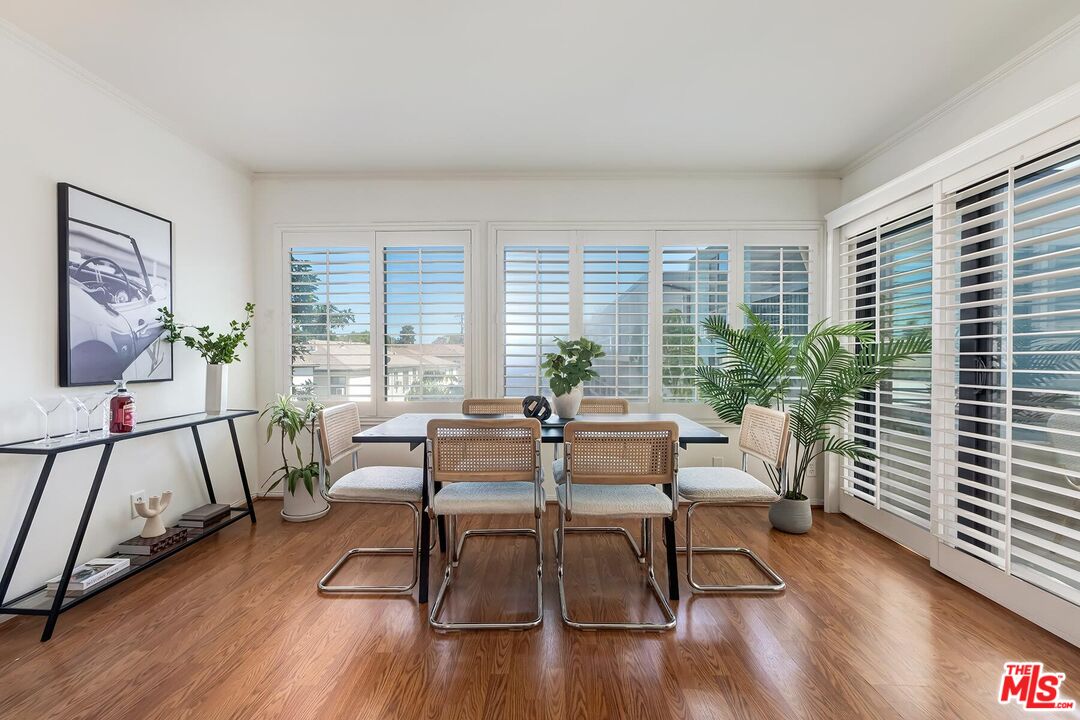 950 N Kings Rd Unit: 254, West Hollywood 