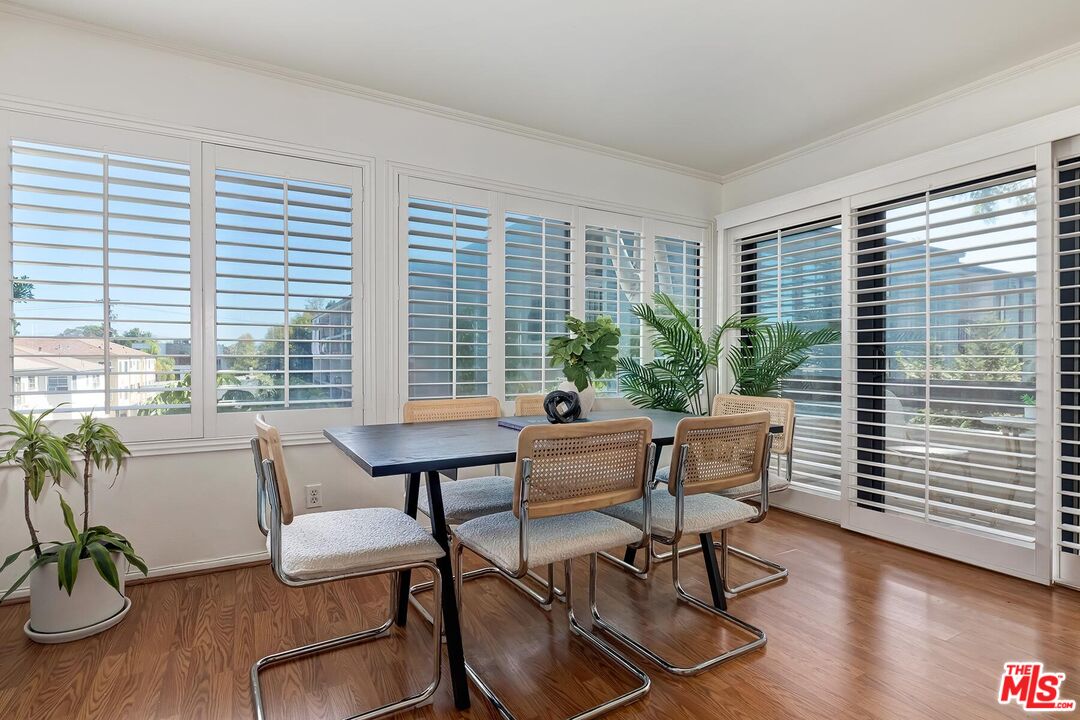 950 N Kings Rd Unit: 254, West Hollywood 