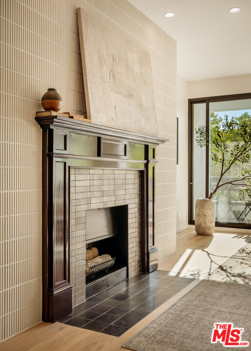 10551 Wilshire Blvd Unit: 403