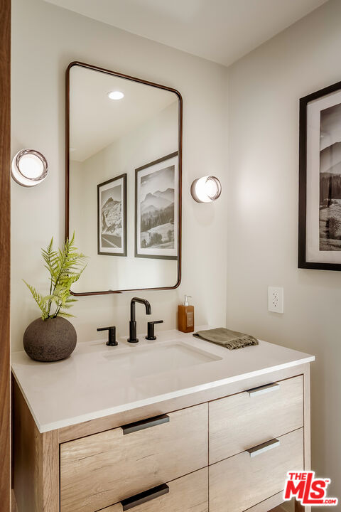 10551 Wilshire Blvd Unit: 403