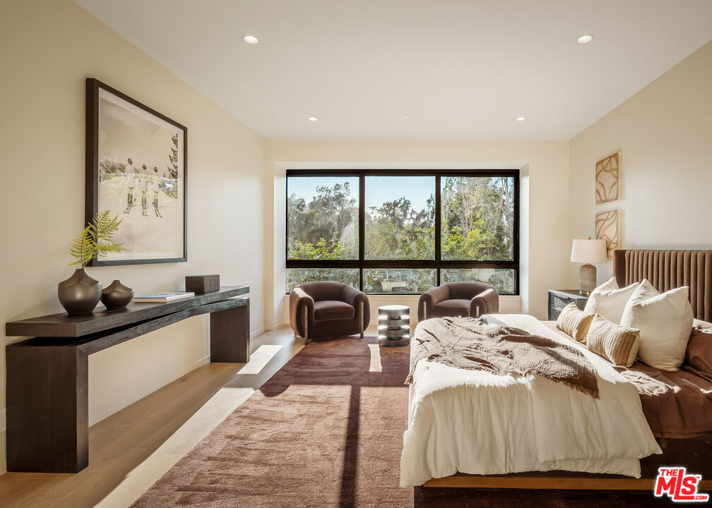10551 Wilshire Blvd Unit: 403
