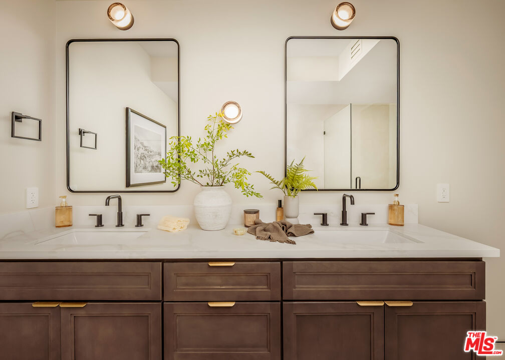 10551 Wilshire Blvd Unit: 403