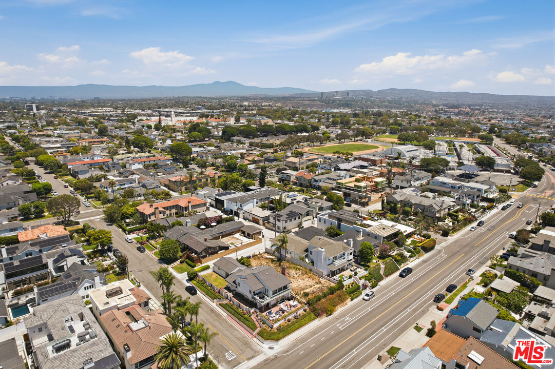2316 Cliff Dr, Newport Beach 