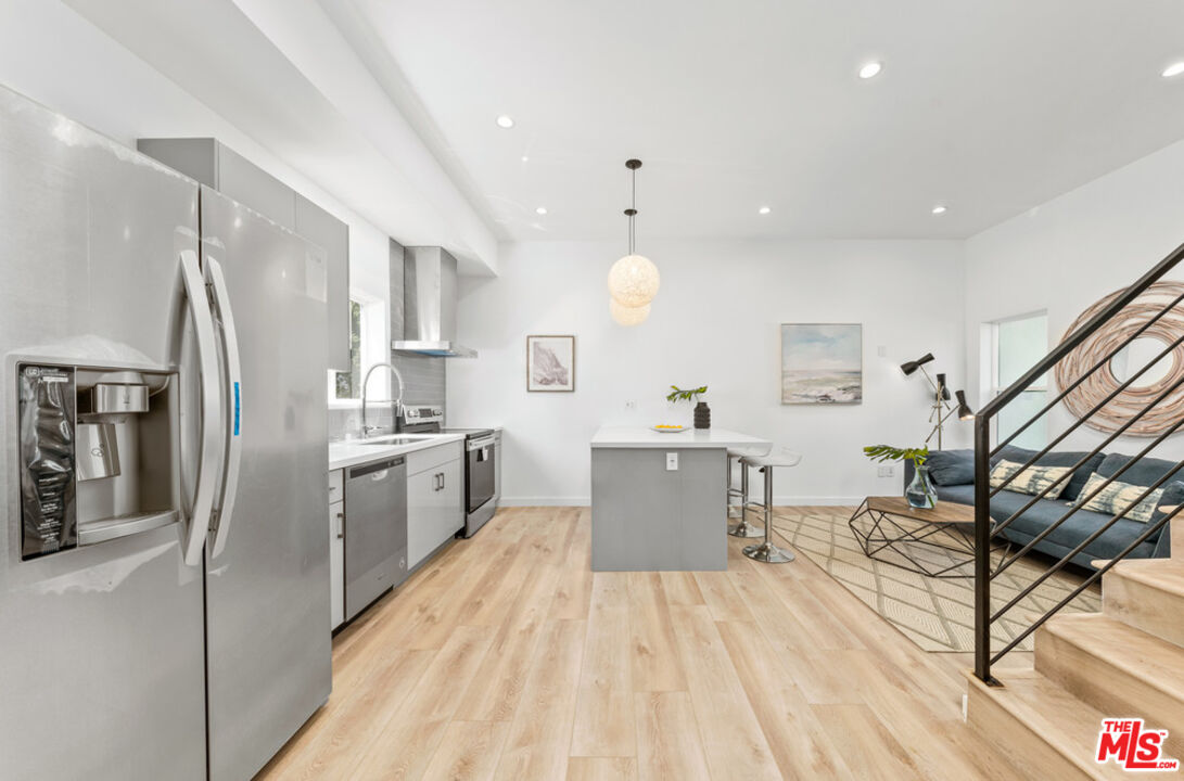 2957 Midvale Ave, West LA