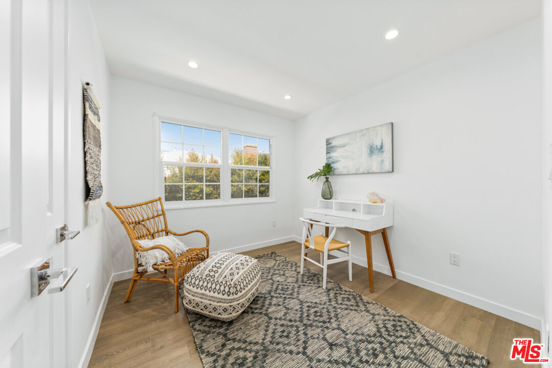 2957 Midvale Ave, West LA