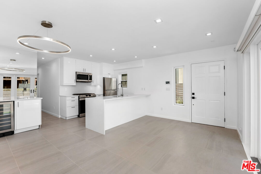 424 Carroll Canal, Venice 