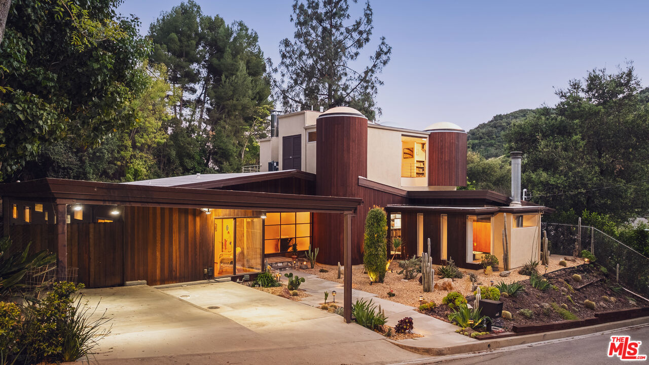 13044 Sky Valley Rd