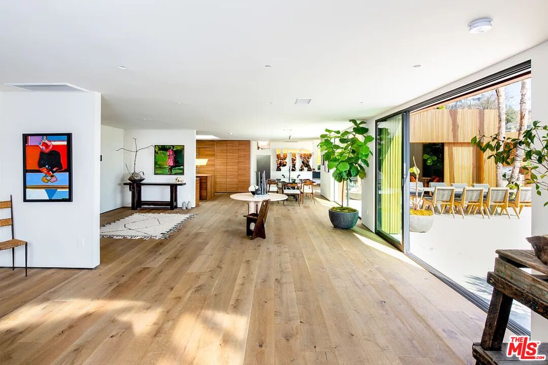 1883 Rising Glen Rd, Sunset Strip