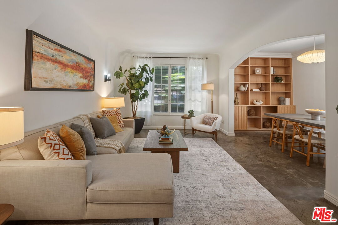 1345 N Hayworth Ave Unit: 2, West Hollywood 