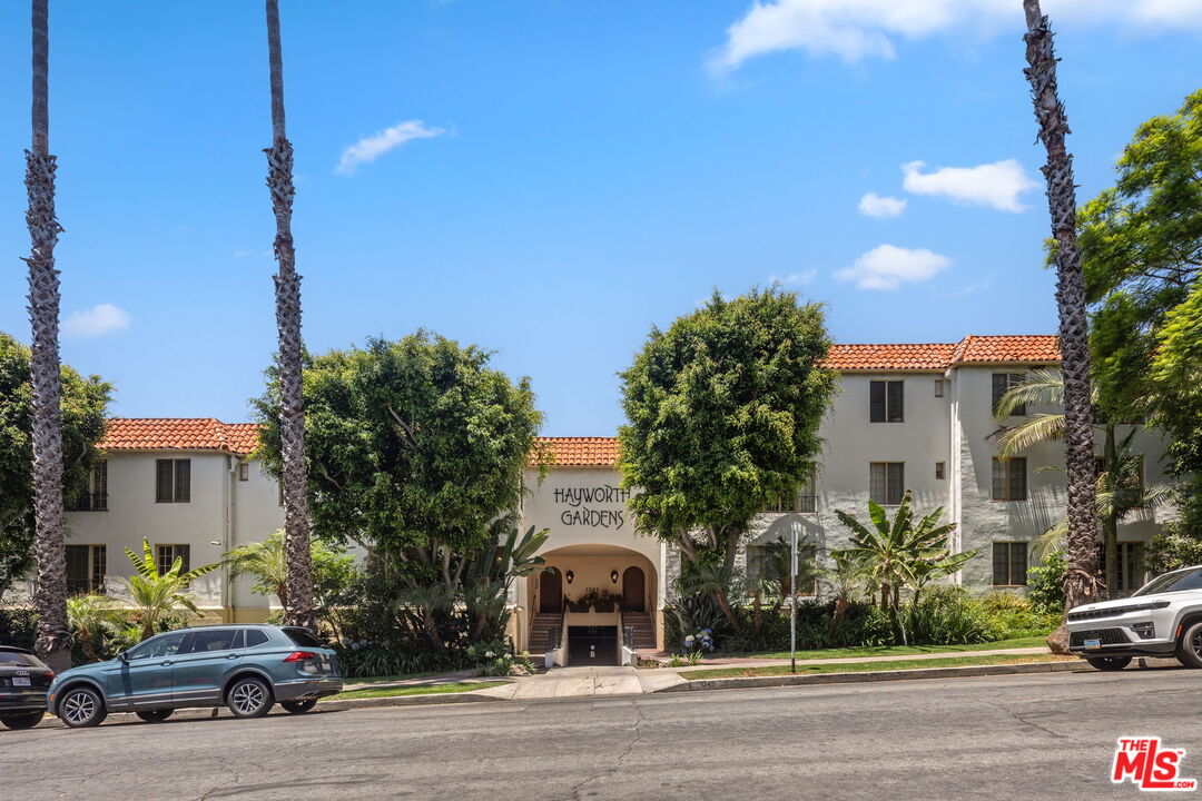 1345 N Hayworth Ave Unit: 2, West Hollywood 