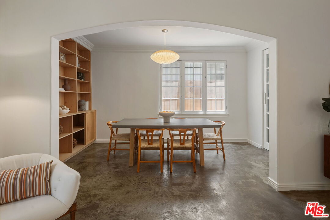 1345 N Hayworth Ave Unit: 2, West Hollywood 