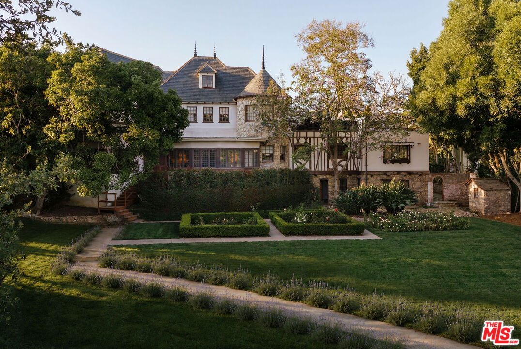 1027 Ridgedale Dr, Beverly Hills