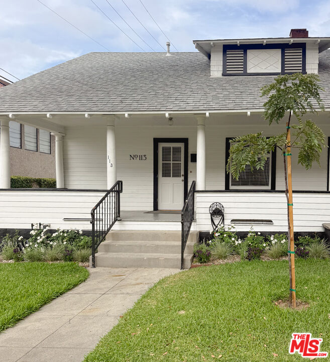 113 N Ivy Ave, Monrovia 