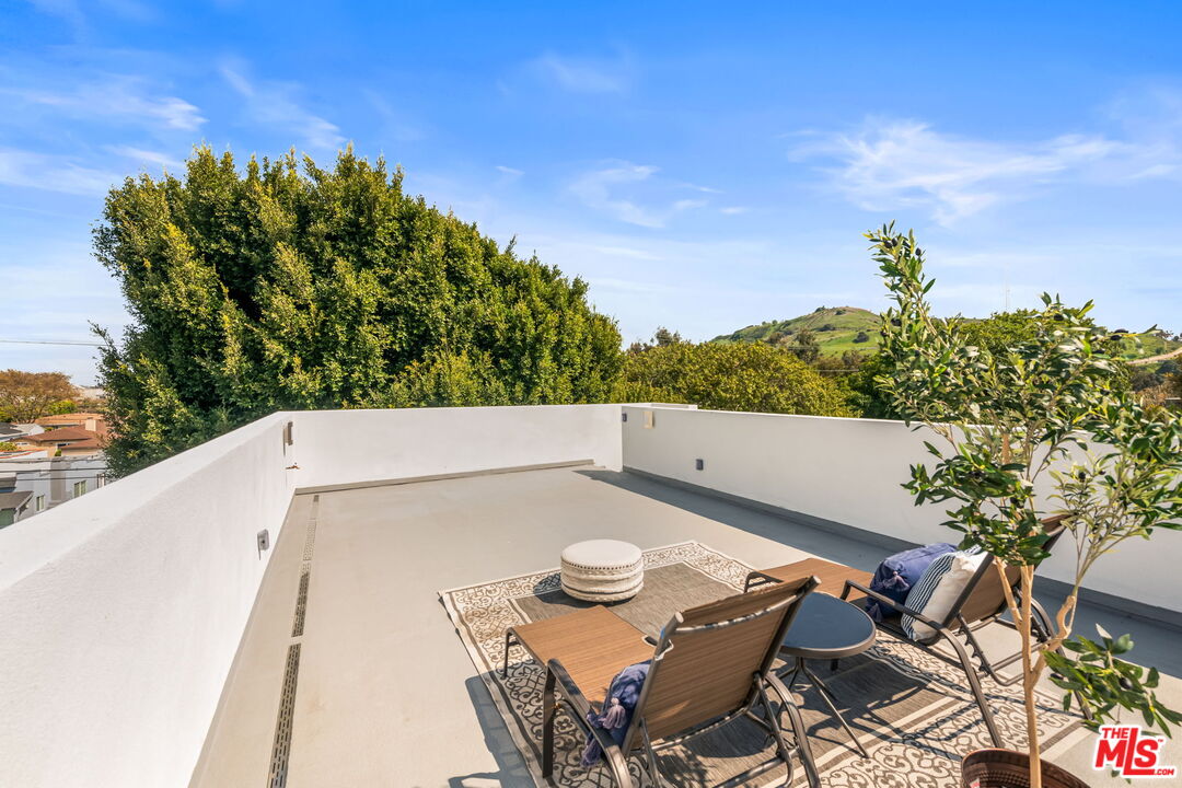 3643 Helms Ave, Culver City