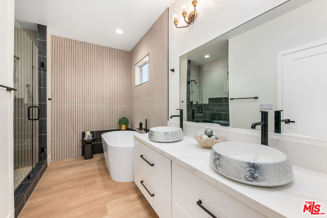 3643 Helms Ave, Culver City