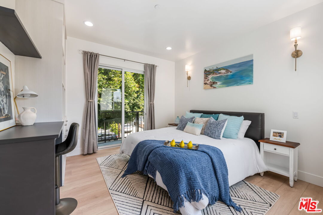 3643 Helms Ave, Culver City