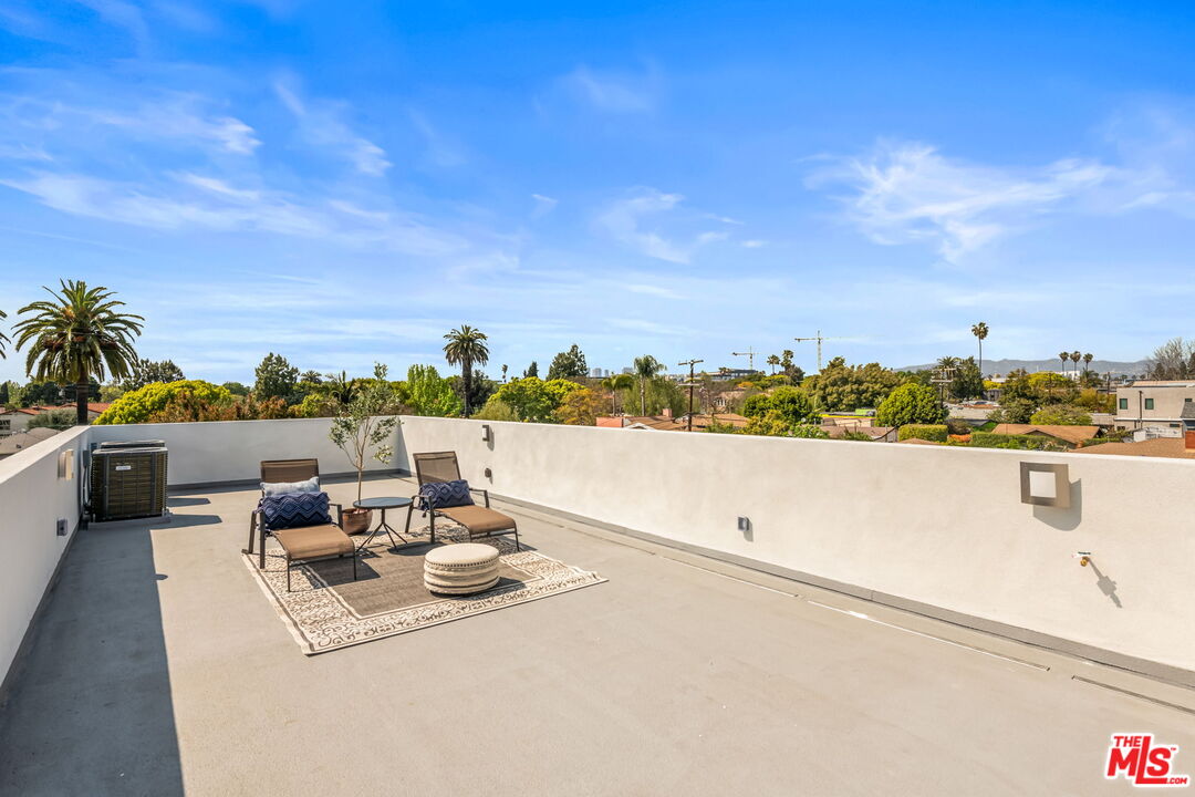 3643 Helms Ave, Culver City