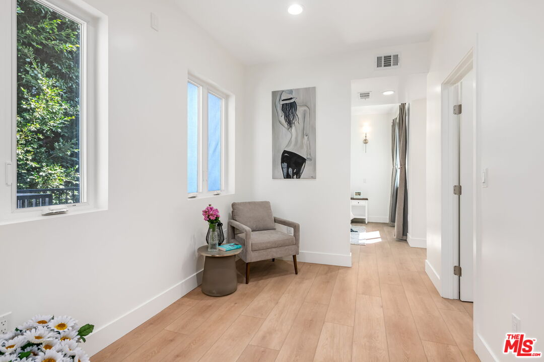 3643 Helms Ave, Culver City