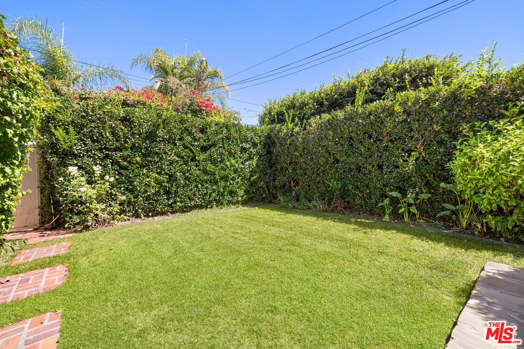 200 S McCarty Dr