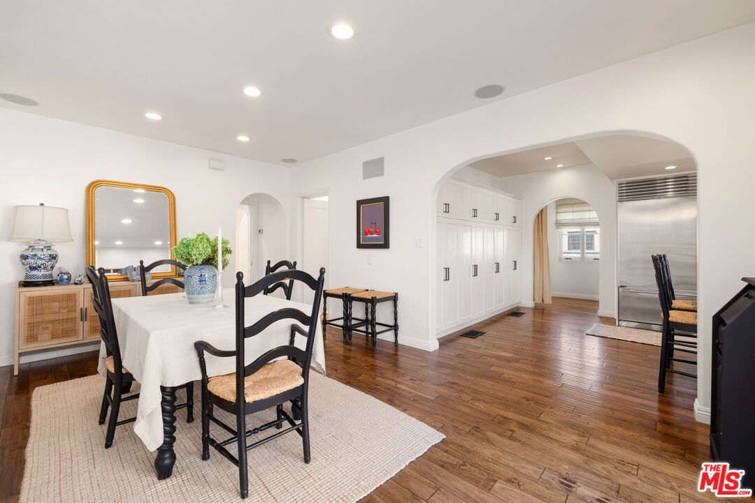 200 S McCarty Dr
