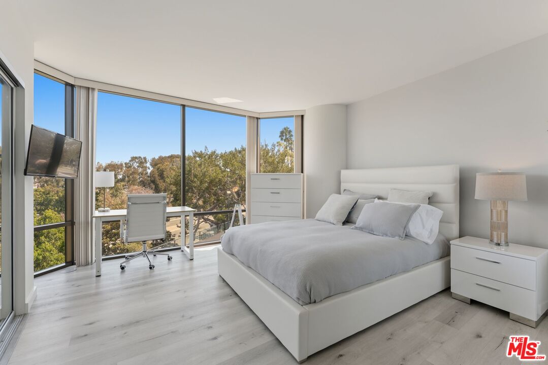 4316 Marina City Dr Unit: 310G, Marina Del Ray