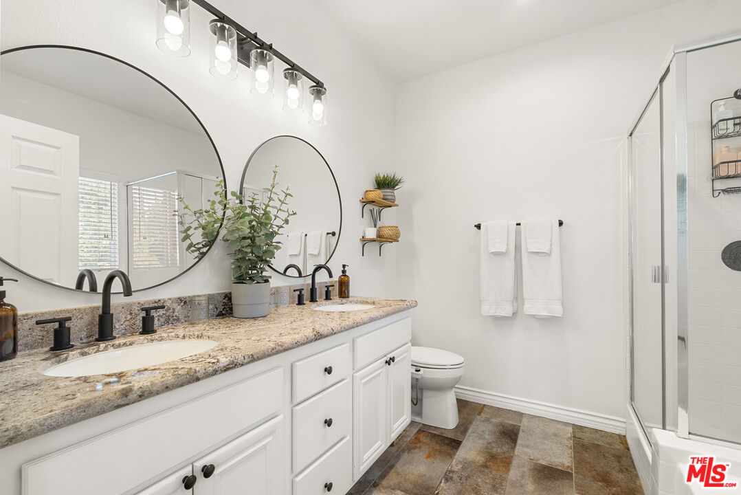 20300 Vanowen St Unit: 44, Winnetka 