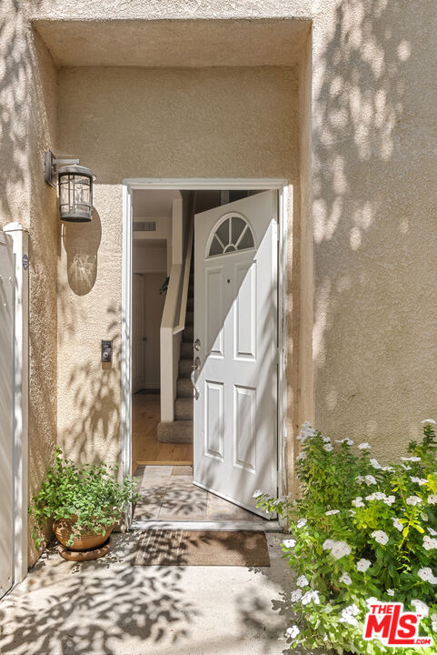 20300 Vanowen St Unit: 44, Winnetka 