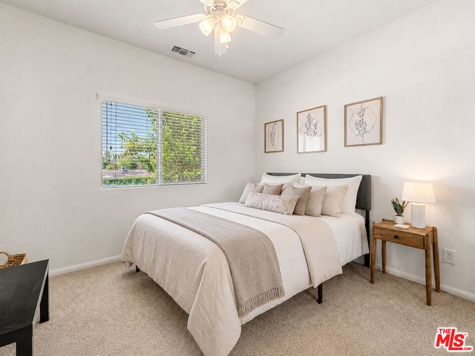 20300 Vanowen St Unit: 44, Winnetka 