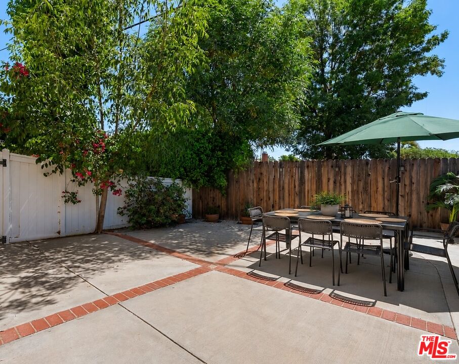 20300 Vanowen St Unit: 44, Winnetka 