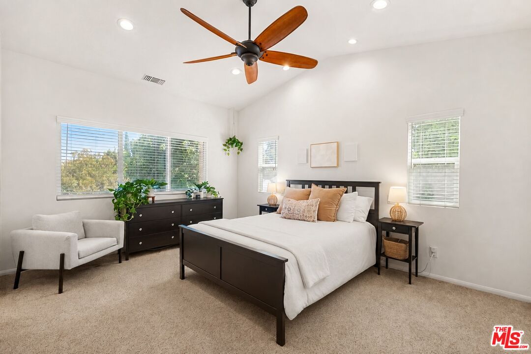 20300 Vanowen St Unit: 44, Winnetka 