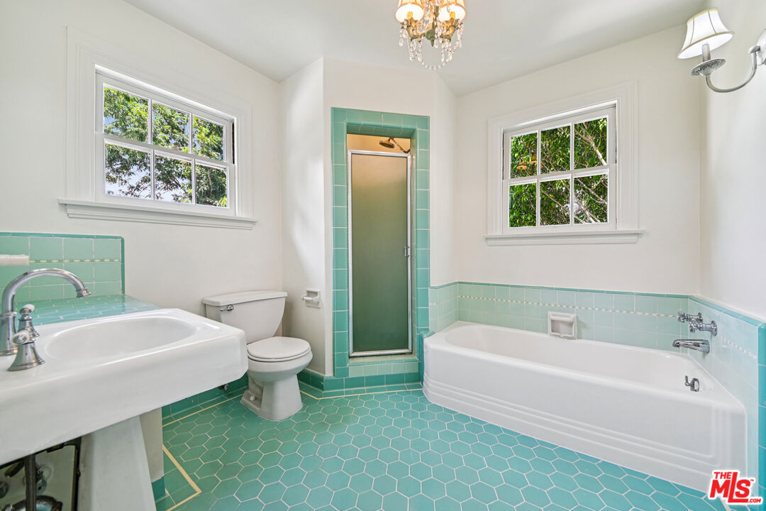 331 W Roses Rd, San Gabriel