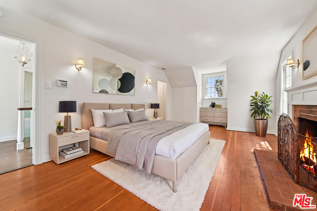 331 W Roses Rd, San Gabriel