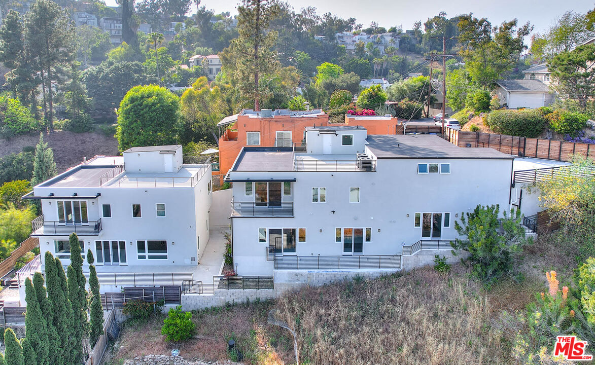 2610 Corralitas Dr