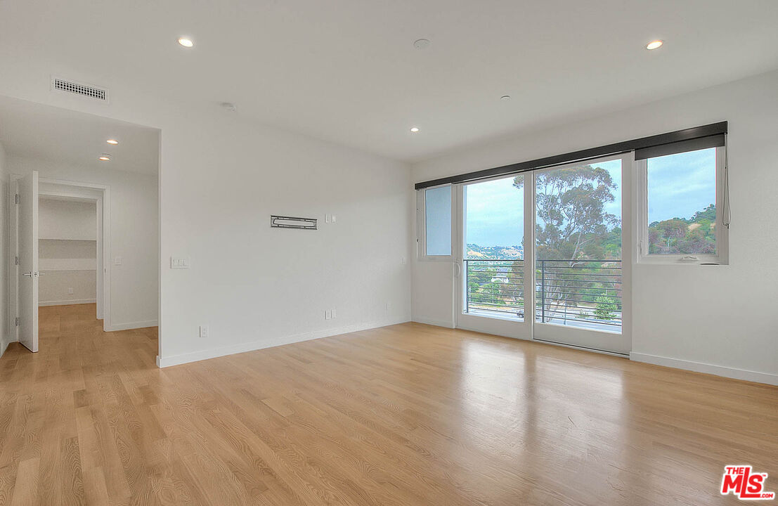 2610 Corralitas Dr
