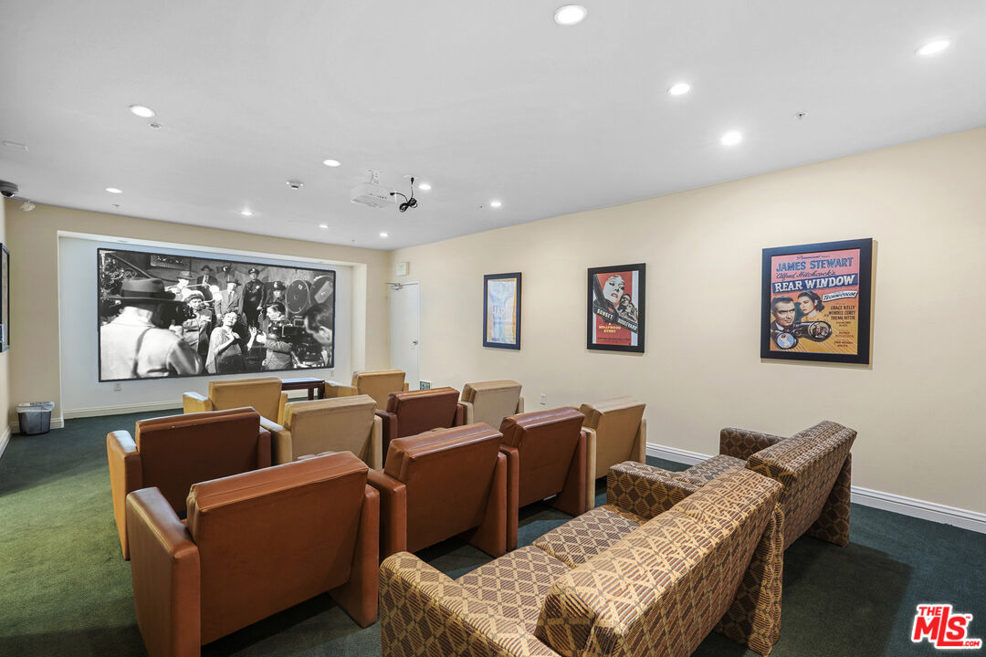 4060 Glencoe Ave Unit: 301, Marina Del Ray 