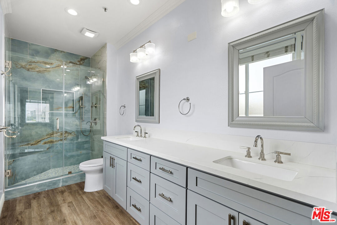 4060 Glencoe Ave Unit: 301, Marina Del Ray 