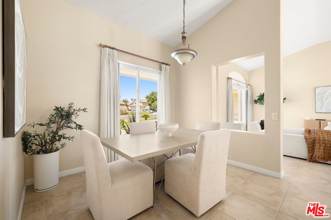2682 Santa Ynez Ave, Simi Valley 