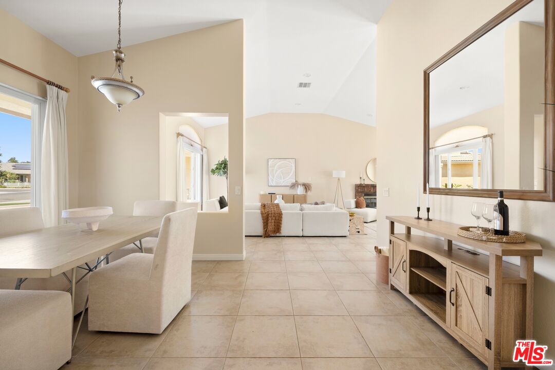 2682 Santa Ynez Ave, Simi Valley 