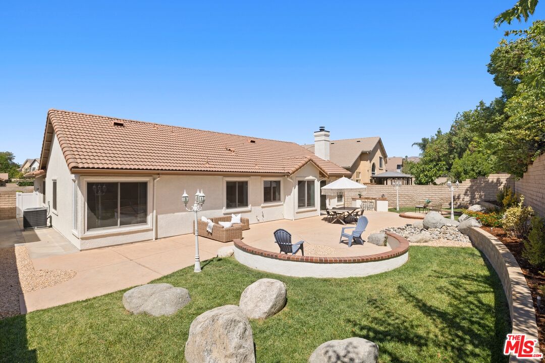 2682 Santa Ynez Ave, Simi Valley 