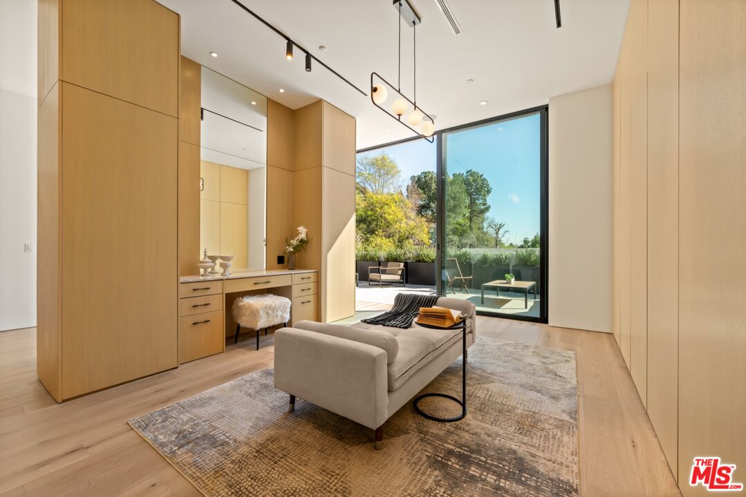 1508 Roscomare Rd, Bel Air 