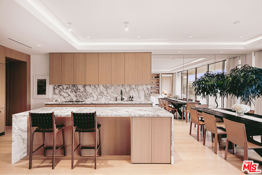 9255 Doheny Rd Unit: 1803, West Hollywood 