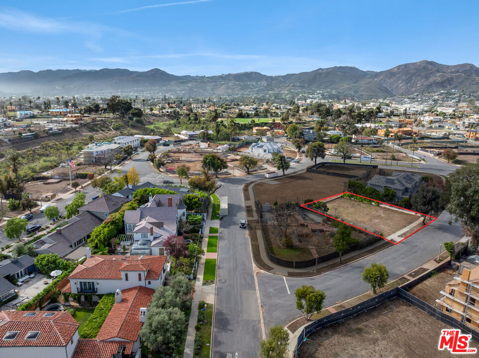 519 Frontera Dr, Pacific Palisades 