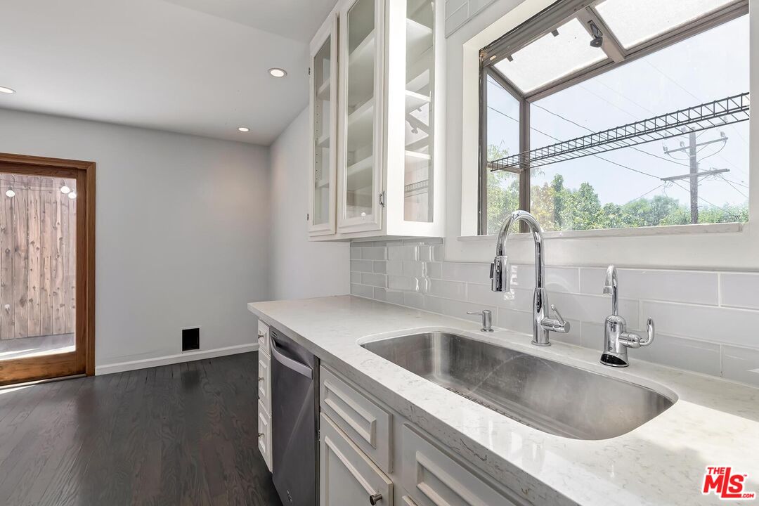1400 N Hayworth Ave Unit: 11, West Hollywood 