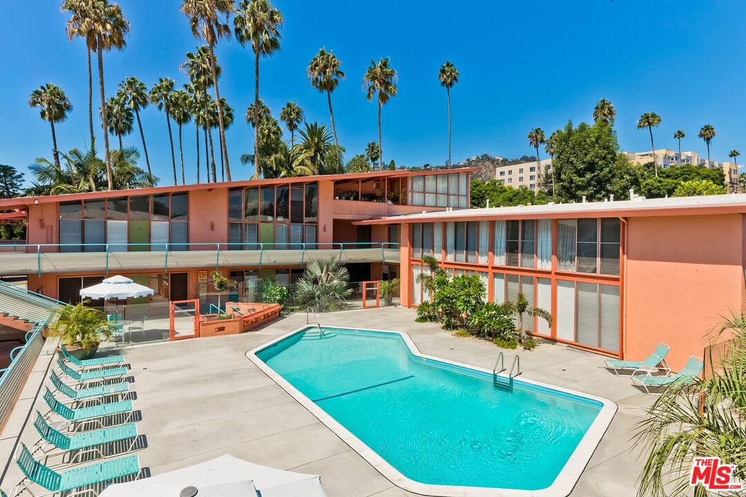 1400 N Hayworth Ave Unit: 11, West Hollywood 